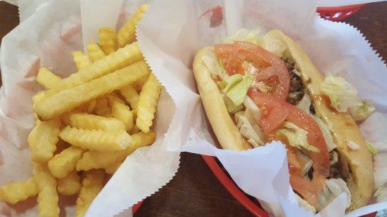Moe and D's Restaurant Grill & Bar
