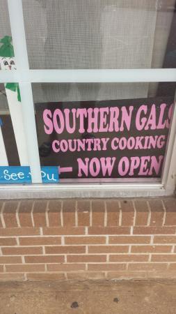 Southern Gals Family Restaurant