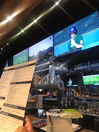 Walk On's Bistreaux & Bar