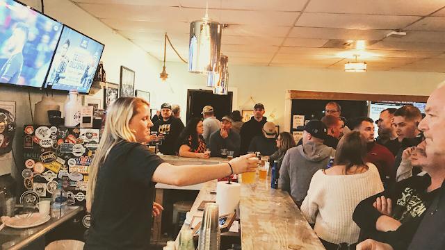The Growler Bar Emerald Isle