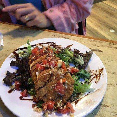 Savannah's Oyster House