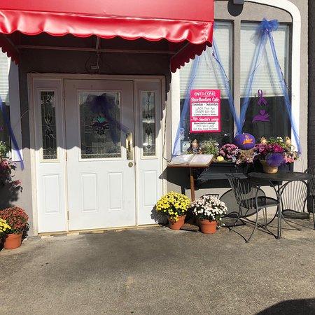 ShoeBooties Cafe