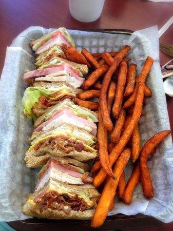 Castaway Grill