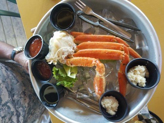 Castaways Raw Bar and Grill