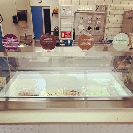 Kohl's Frozen Custard and Jumbo Burgers