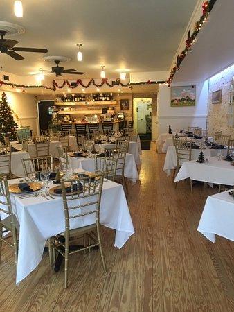 Azalea Bistro
