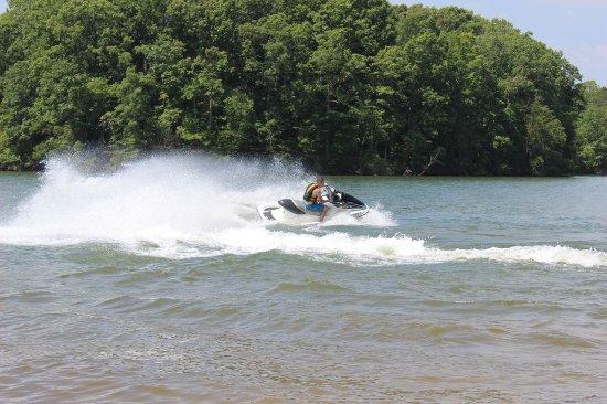 77 Watersports