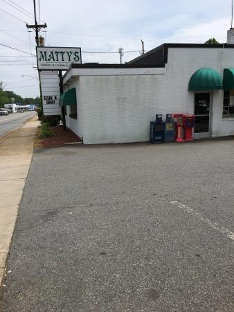 Matty's Homestyle Cooking & Seafood