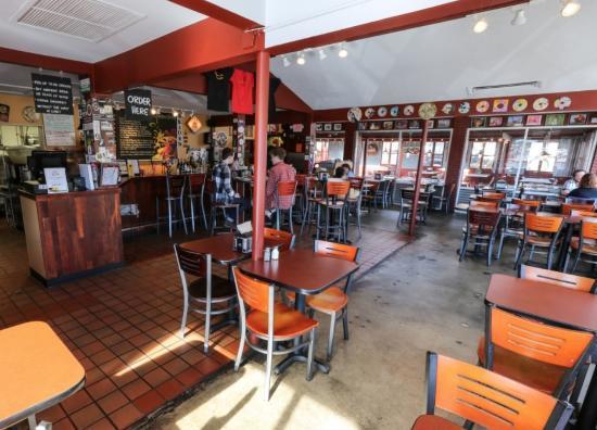 Rocky's Hot Chicken Shack