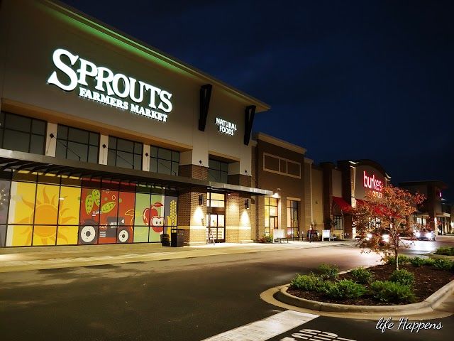 Freedom Town Center