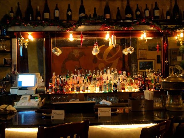 Gianni's Trattoria